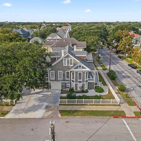 Historic Galveston Family Beach Home With 3 King Beds Luaran gambar