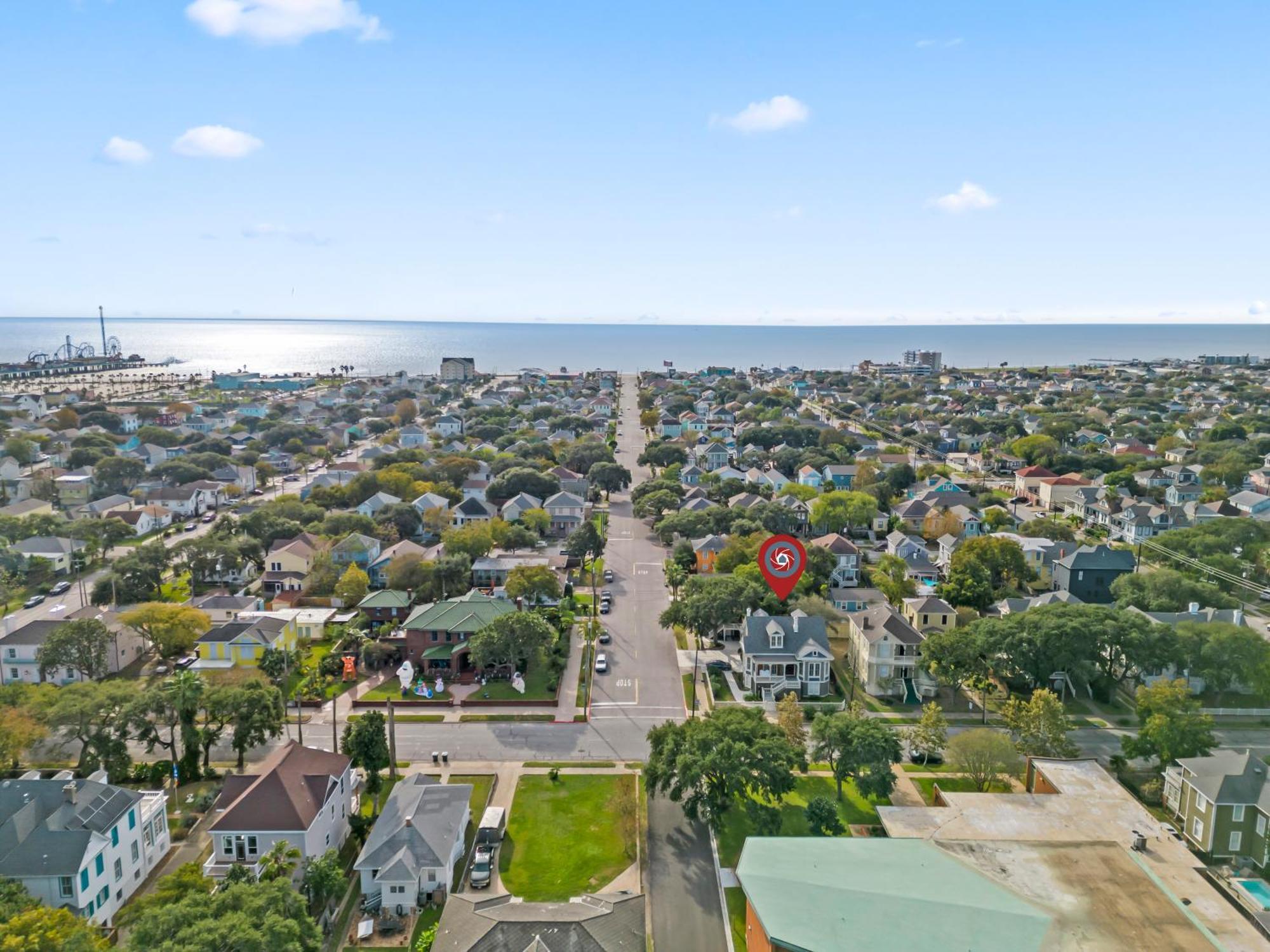 Historic Galveston Family Beach Home With 3 King Beds Luaran gambar